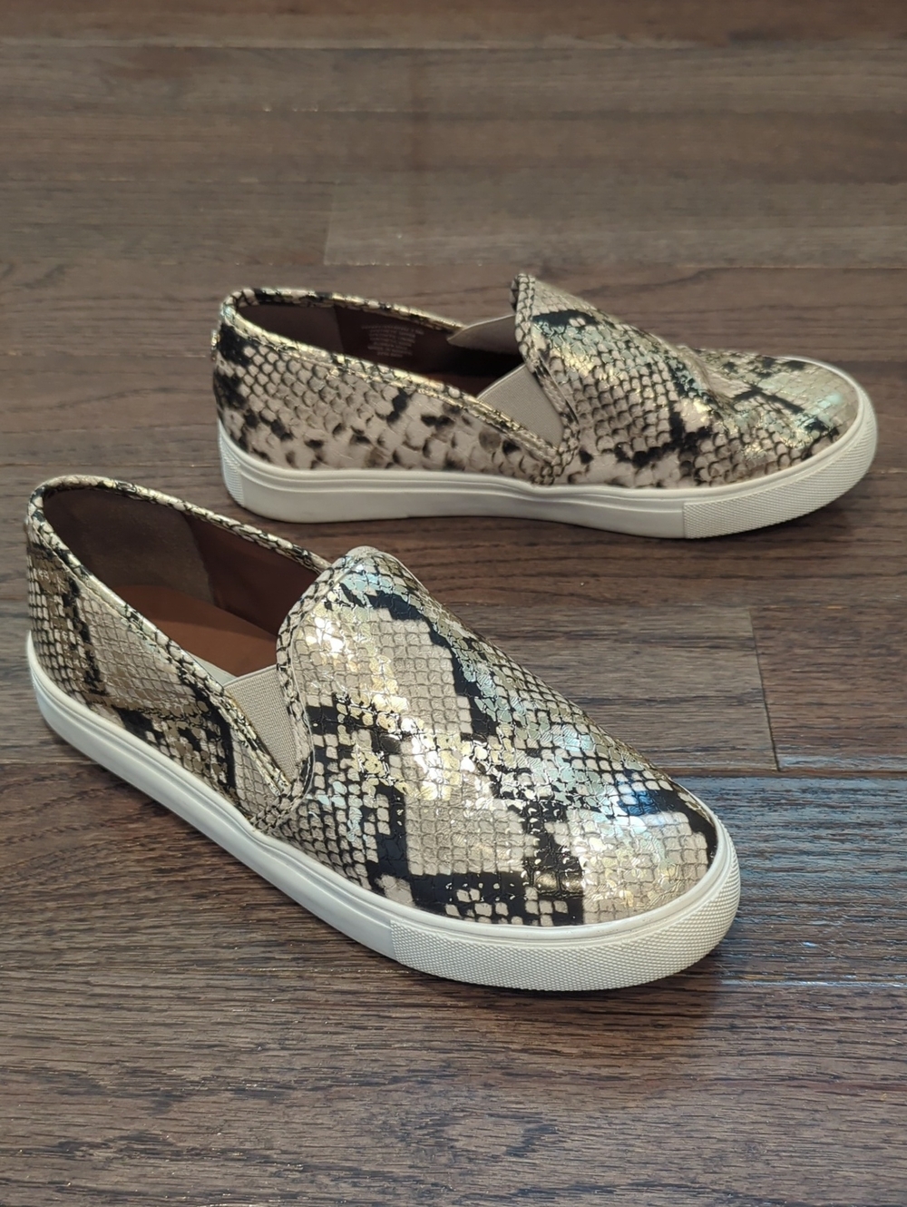 Steve Madden Safary Snake Print‎ Slip On Sneakers